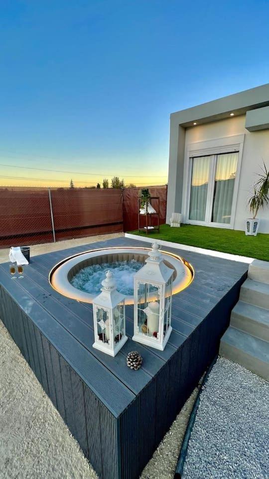 Mrs Casita Tentacion Con Jacuzzi Privado Malaga Exterior photo